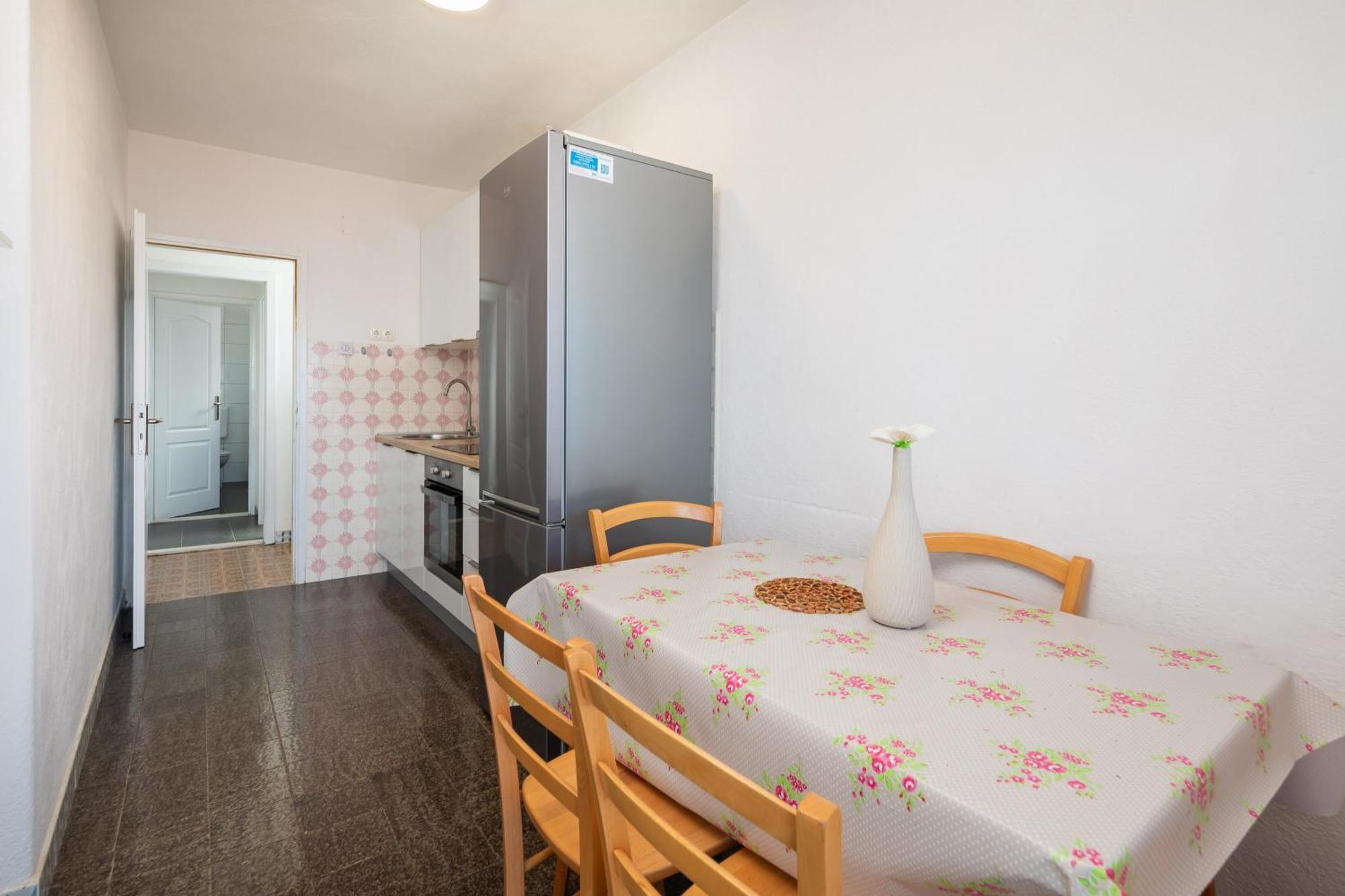 Apartments Roza Omiš Buitenkant foto